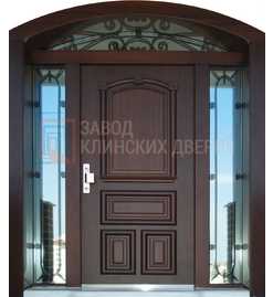 Дверь с МДФ со стеклом и ковкой СКВ-129